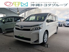 トヨタ ヴォクシー HEV V