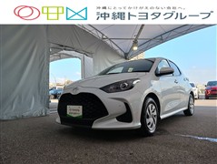 トヨタ ヤリスHEV X