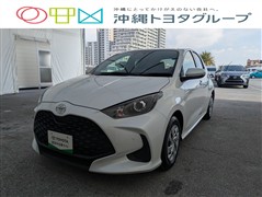 トヨタ ヤリスHEV X