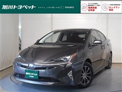 トヨタ プリウス A