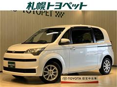 トヨタ　スペイド F 4WD