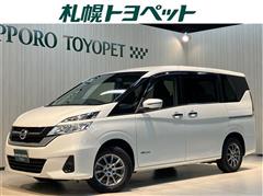 日産 セレナ HV X 4WD