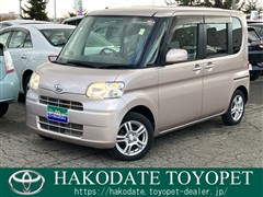 ダイハツ　タント X 4WD