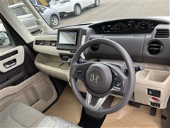 N-BOXカスタム G L 4WD