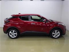 C-HR S-T LEDエディション