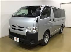 ハイエースバン DX