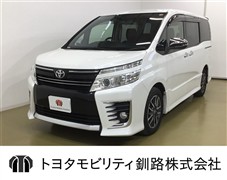 トヨタ ヴォクシー ZSキラメキ