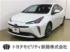 トヨタ プリウス A ツーリングセレクション