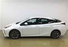 プリウス A ツーリングセレクション