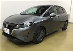 ノート E-パワー X FOUR