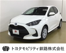 トヨタ ヤリス HYBRID X