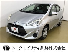 トヨタ アクア L