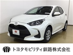 トヨタ ヤリス X