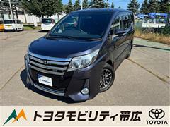 トヨタ ノア Si 4WD