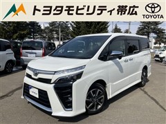 トヨタ ヴォクシー ZS キラメキ3