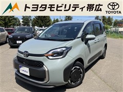 トヨタ シエンタHEV Z 4WD