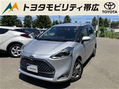トヨタ シエンタ Gクエロ 4WD