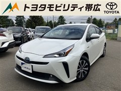 プリウス A 4WD