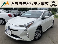 プリウス A 4WD