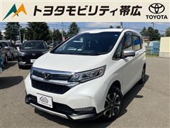 ホンダ フリード HV クロスター 4WD