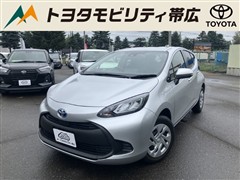 トヨタ アクア X 4WD