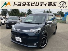 トヨタ スペイド F クイーン3 4WD