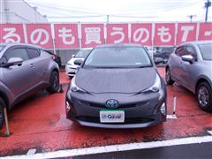 プリウス A