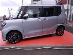 タント カスタムRS