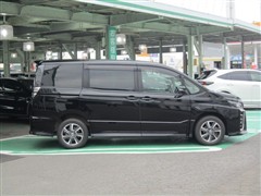 ヴォクシー ZS