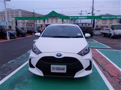 ヤリス ハイブリッド X