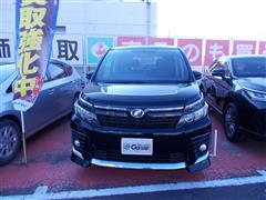 ヴォクシー ZS