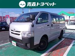 トヨタ ハイエースバン DX
