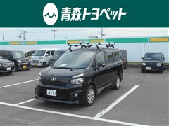 トヨタ ヴォクシー Z