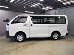 ハイエースバン DX