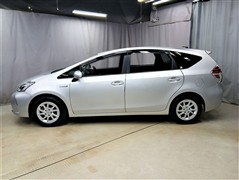 プリウスアルファ G