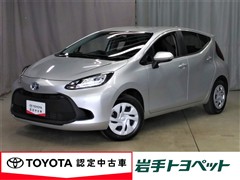 トヨタ アクア X