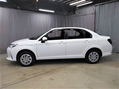 カローラアクシオ X