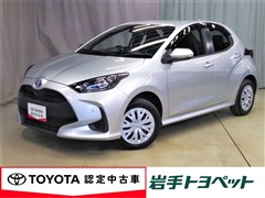 トヨタ　ヤリス ハイブリッド X