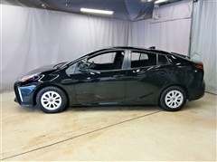 プリウス S セーフティプラス2