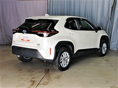 ヤリスクロス ハイブリッド G