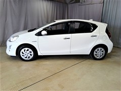 アクア S スタイルブラック