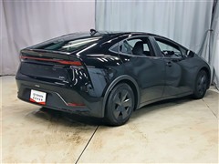 プリウス U(KINTOセンヨウ)