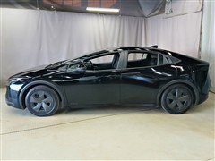 プリウス U(KINTOセンヨウ)