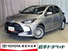 トヨタ　ヤリス ハイブリッド X