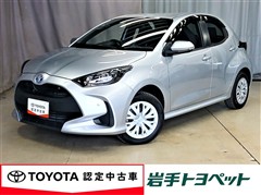 ヤリス ハイブリッド X