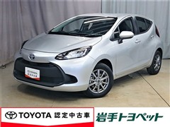 トヨタ アクア X