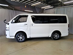 ハイエースV S-GL ダーク2