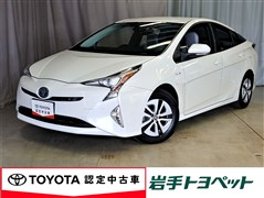 トヨタ プリウス A