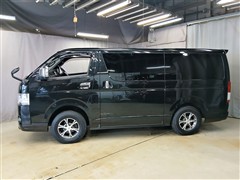 ハイエースV S-GLダーク2MRT2