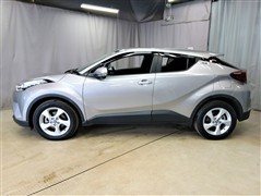 C-HR S-T LEDパッケージ